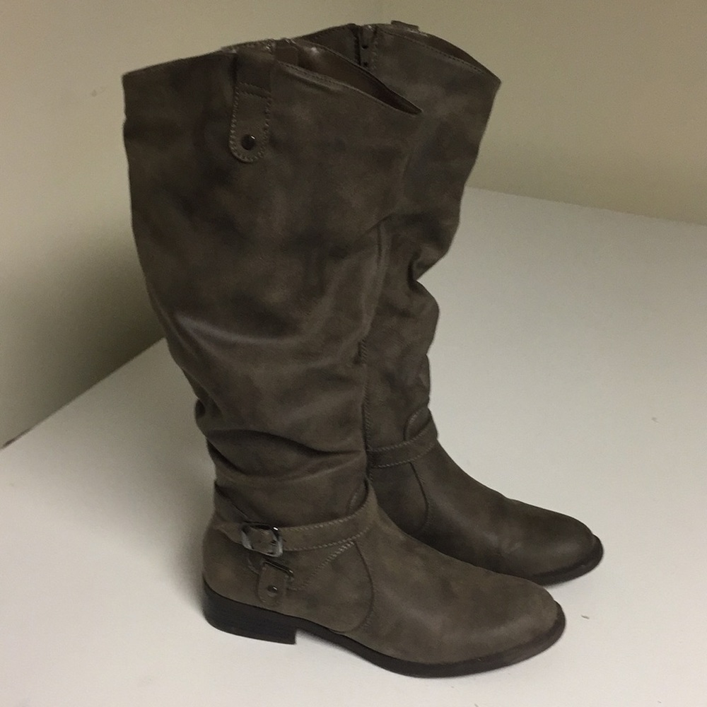 White Mountain boots